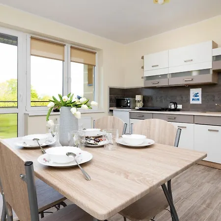 Peaceful Bay With Parking By Renters Lejlighed